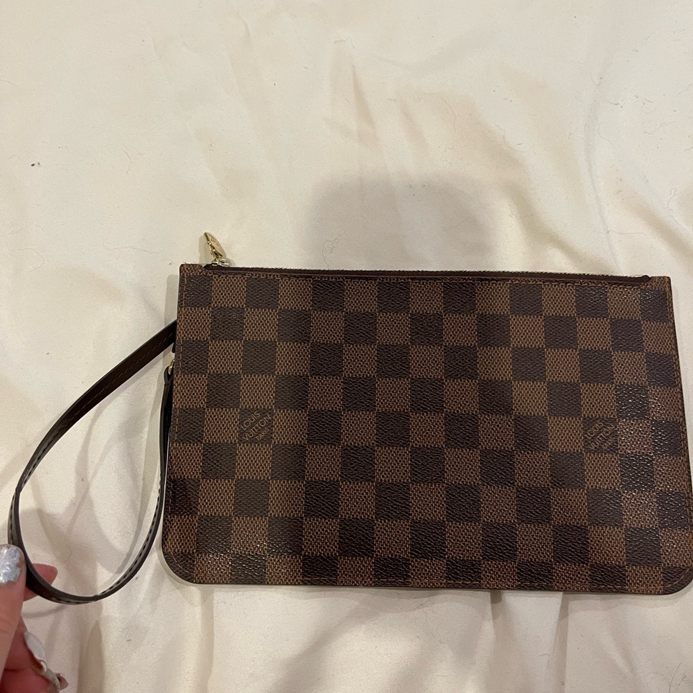 Louis Vuitton Checkered Clutch - Picture 2 of 8